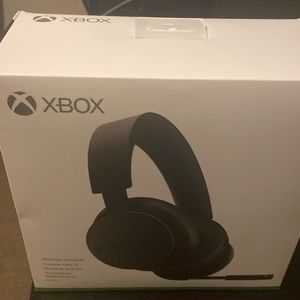 Unopened Xbox Bluetooth mic